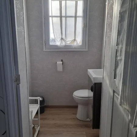 La Maison De Vénus Bed & Breakfast