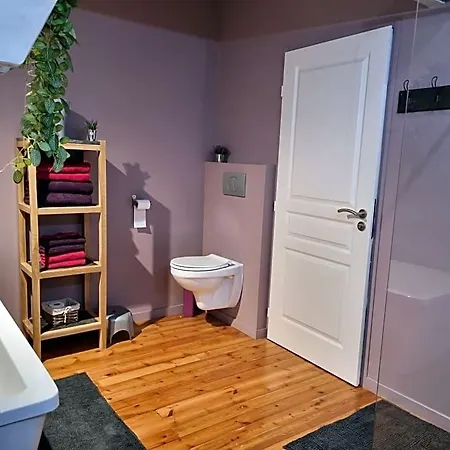 La Maison De Venus Bed & Breakfast 3*