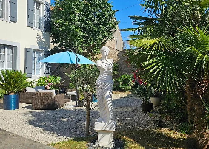 Bed & Breakfast La Maison De Venus Lucon