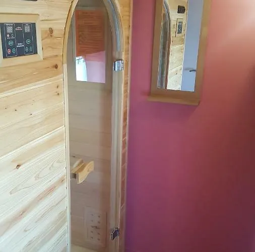 فندق مبيت وإفطار La Maison De Venus Luçon